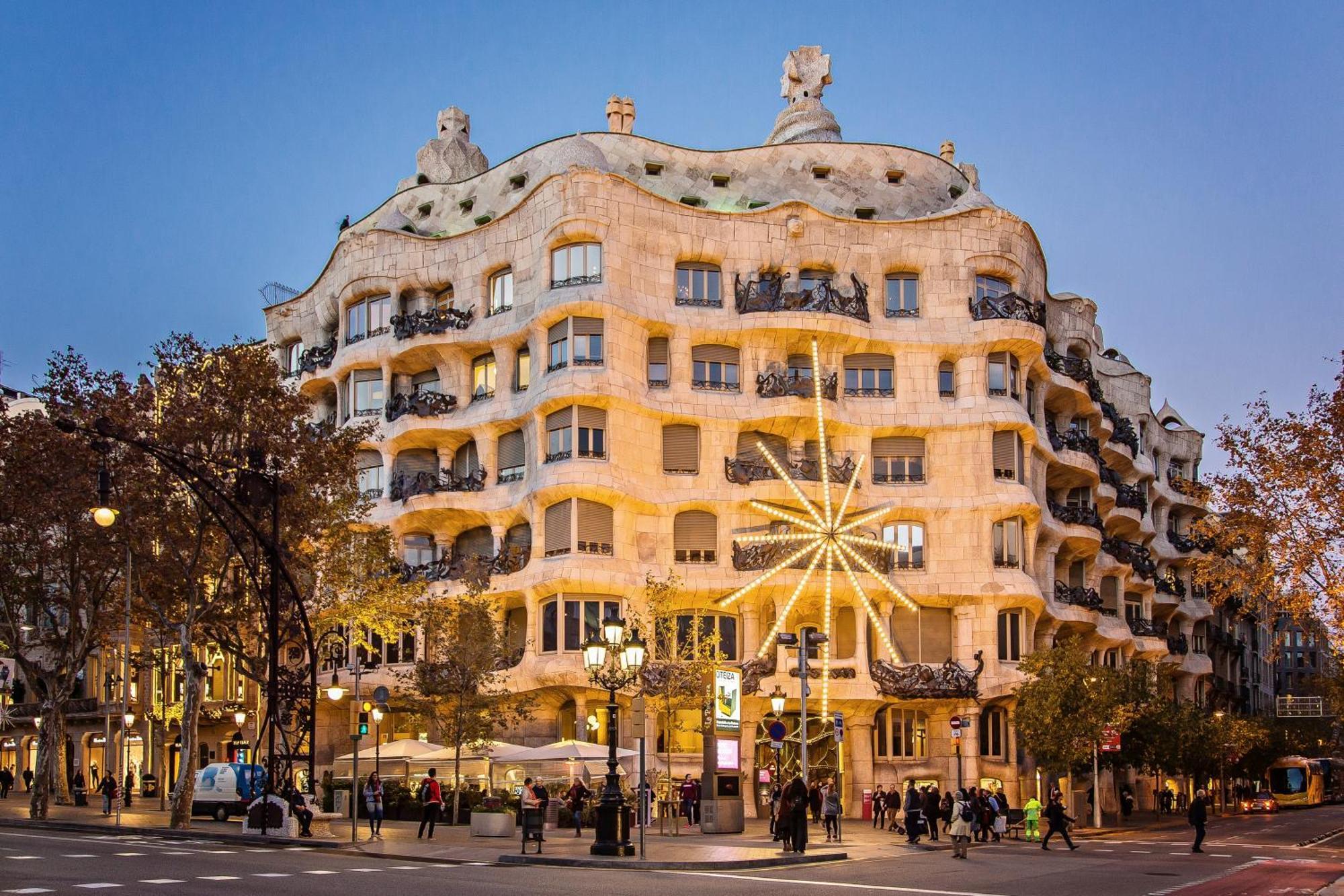 Апартаменти Sweett - La Pedrera - Paseo De Gracia Барселона Екстер'єр фото